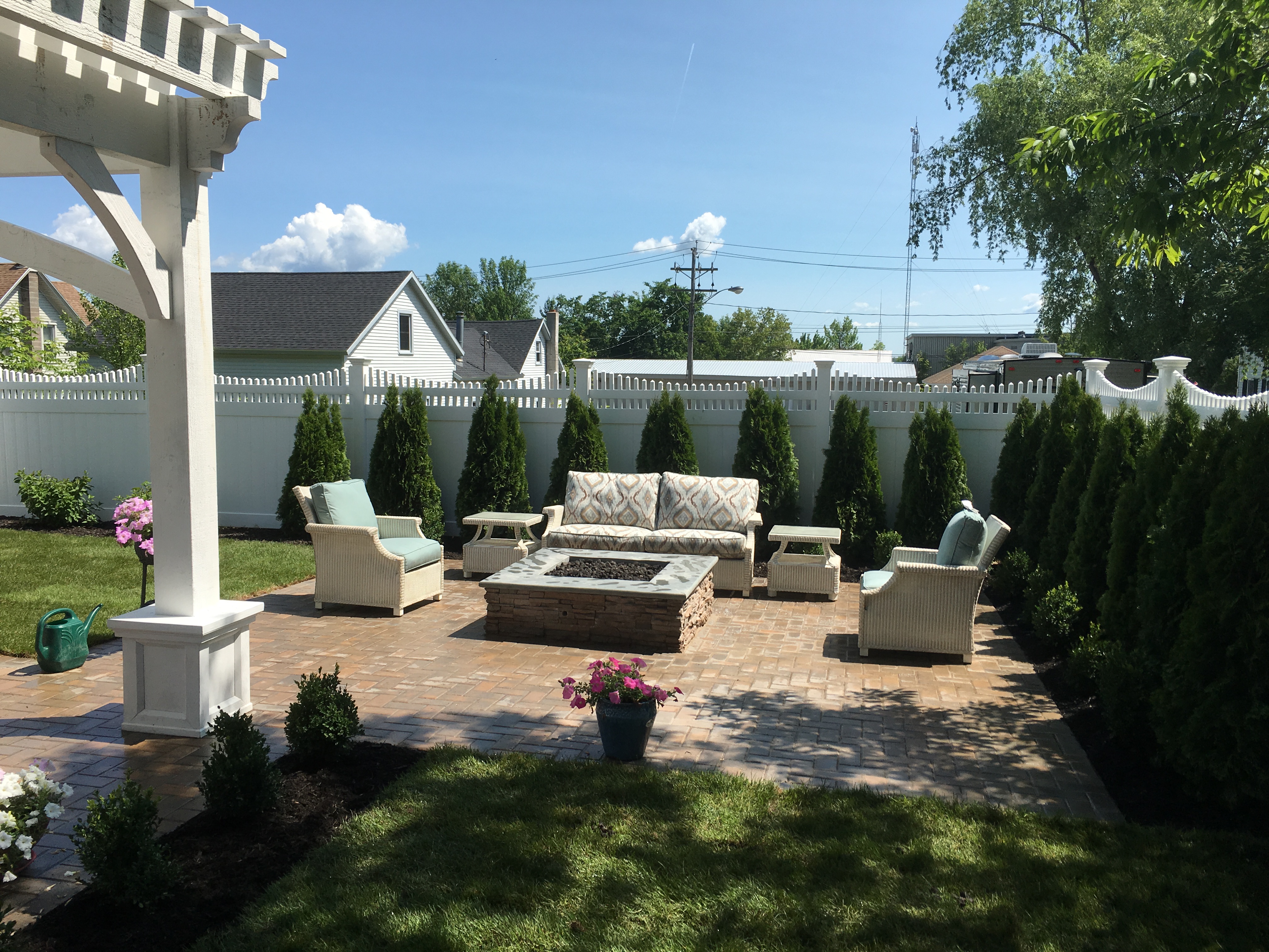 Paver Patio with Fire Pit and Hedge