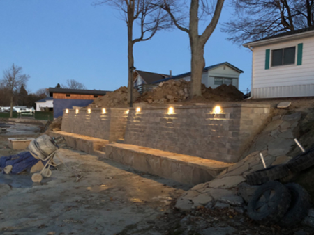 Precast Tumbled Retaining Wall with Lighting