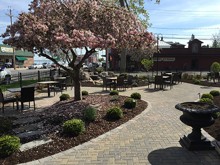 Paver Dining Patio